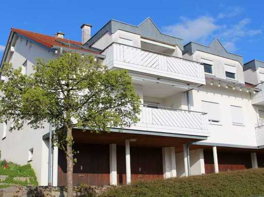 Traumhafte 3,5 Zimmer Wohnung mit Balkon und Garage in bester Aussichtslage