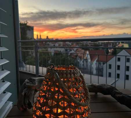 HELLES CITYAPARTMENT MIT DACHTERRASSE * AUFZUG * KÜCHENZEILE