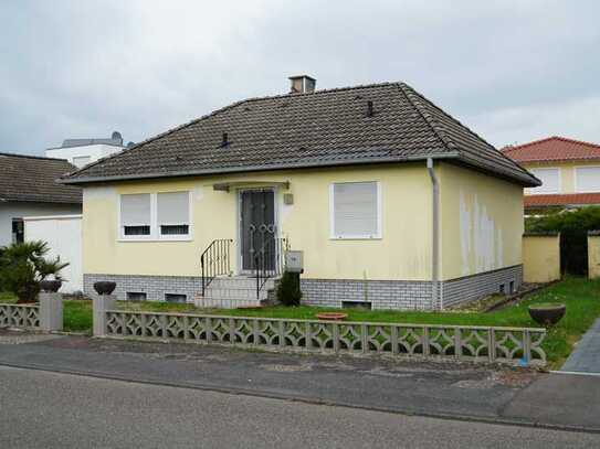 Freistehendes Haus zu verkaufen in Urfeld