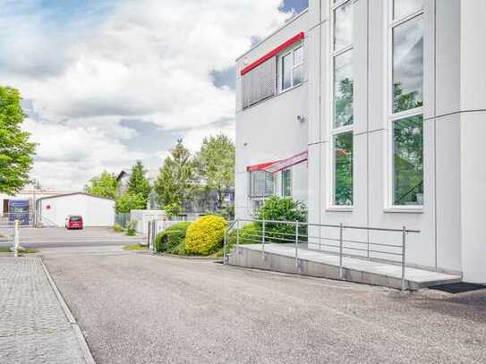 Attraktive Gewerbeflächen - Hallen,- Büro,- und Außenflächen in den "Böllinger Höfen"- ca. 501,40 m²