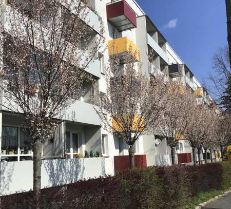 Mitten drin statt nur dabei: Sonnige 2-Raumwohnung mit Balkon!