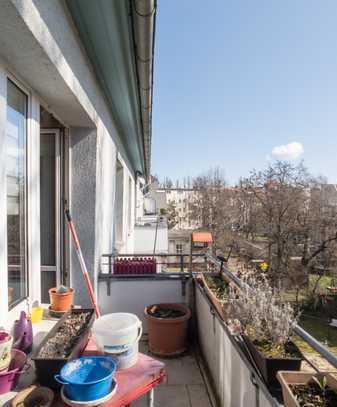 HOMESK - Vermietete 4-Zimmer-Wohnung mit Balkon in Niederschöneweide
