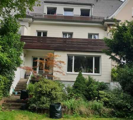 Geräumiges, gepflegtes 10-Zimmer-Haus in Köln Riehl zwischen Zoo, Flora und Riehler Gürtel