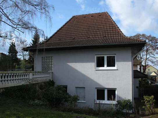 Grosse 7-Zimmer-K-B-Maisonette-Wohnung mit Terrasse und Garten in Nußloch