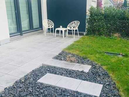 2 Zimmer + Hobbyraum - mit Privatgarten und auf Wunsch Mietgarantie