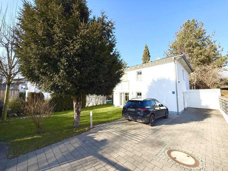 Exklusives behindertengerechtes Haus mit Aufzug