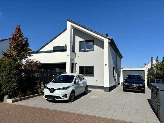 Modernes Einfamilienhaus mit großzügigem Garten in Ober-Olm