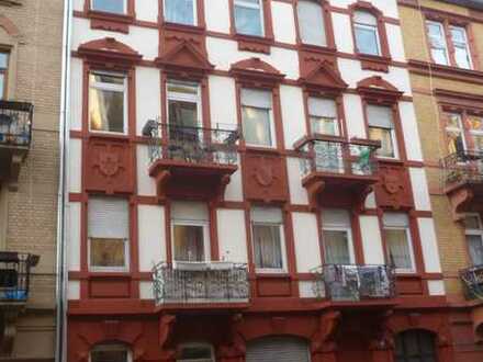 2-Zimmer Dachgeschoss Wohnung in Mannheim Neckarstadt-West