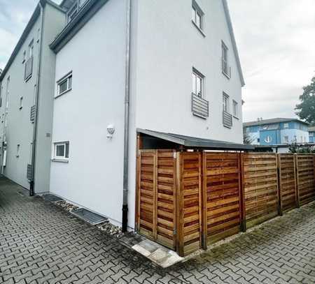 2-Zimmer-Erdgeschoss-Wohnung mit Terrasse, Garten und Carport