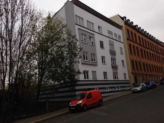 Modern geschnittene 4-Zimmer Wohnung mit Balkon in Meerane zu vermieten!