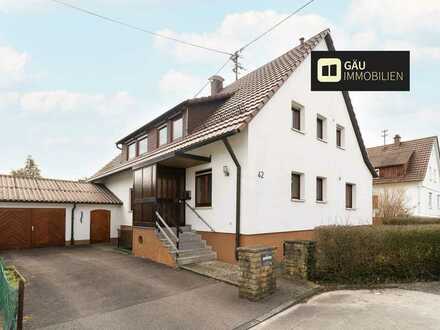 Gemütliches Mehrfamilienhaus mit 2 Wohneinheiten, Garten und Garage in Rutesheim/Heuweg!