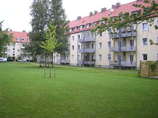 *Obergiesing*2,5 Zimmer *Küche mit neuer EBK*Bad mit Wanne*