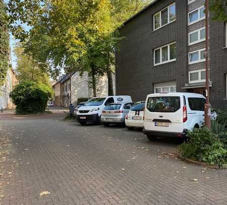 Tolle Erdgeschosswohnung mit Balkon & eigenem kleinen Garten