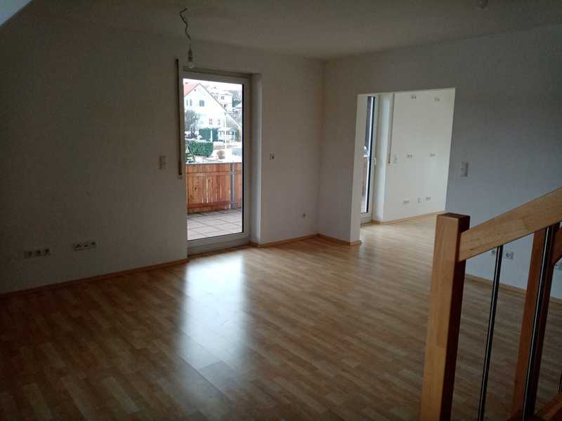                                                               Attraktive 3-Zimmer Maisonette-Wohnung in Knetzgau                                                       in Haßfurt (Haßberge)