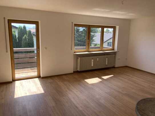 Sonnige 3-Zimmerwohnung mit Balkon in Breitbrunn am Chiemsee