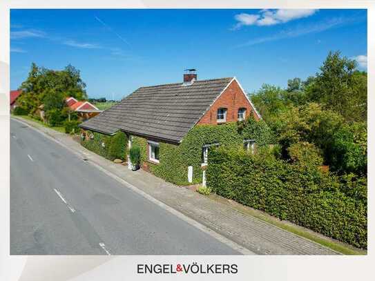 Sanierungsbedürftiges Küstenhaus nahe der Nordsee!