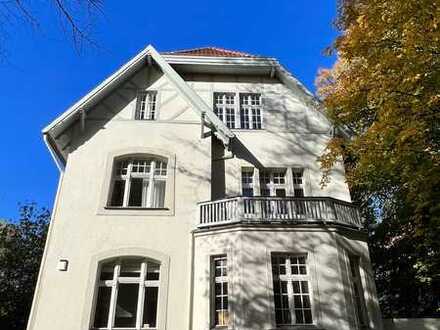 Sanierte Landhausvilla mit 10 Zimmern, in Premiumlage von Lichterfelde West