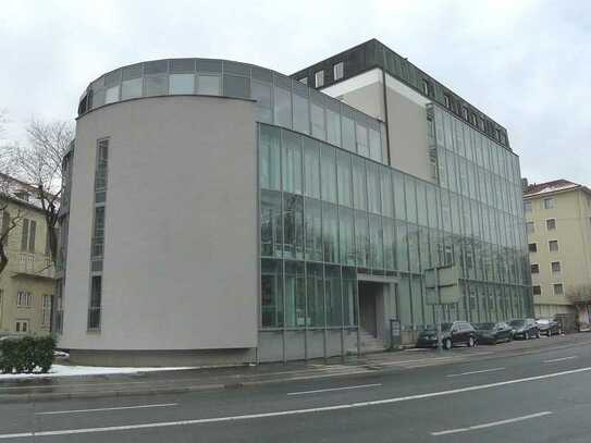 Großzügige Bürofläche im Herzen von Würzburg - 396qm - 2.OG - Provisionsfrei
