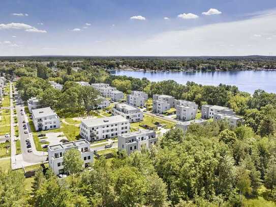 Dämeritzer Ufer - helle Wohnung mit Parkett und EBK