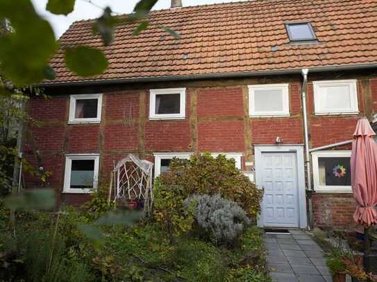 Zauberhaftes Fachwerkhaus in ruhiger Lage, 6 Zi., Fröndenberg, 2 Stellplätze, 308qm Kaufgrundstück