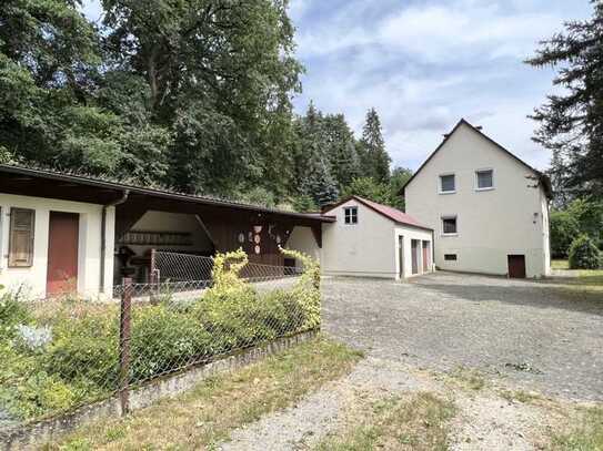 Naturverbunden in Stadt Nähe - Einfamilienhaus mit sehr großem Grundstück