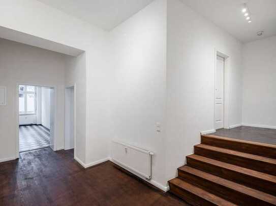 Neu renovierte 3-Zimmer-Altbauwohnung in Berlin-Friedrichshain am Traveplatz