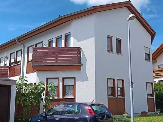 Schöne zwei Zimmer Wohnung auf dem Lindenhof in Oberndorf am Neckar