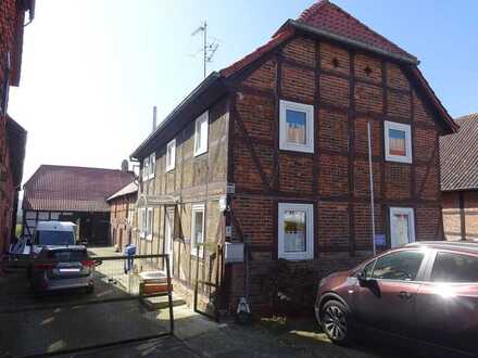 Rennau, viel Platz f. Beruf/Hobby/Tiere, EFH ca.142m²-Wfl+ca.300m²-Nlf+ca.14.000m² Grdst m. Landw-Fl