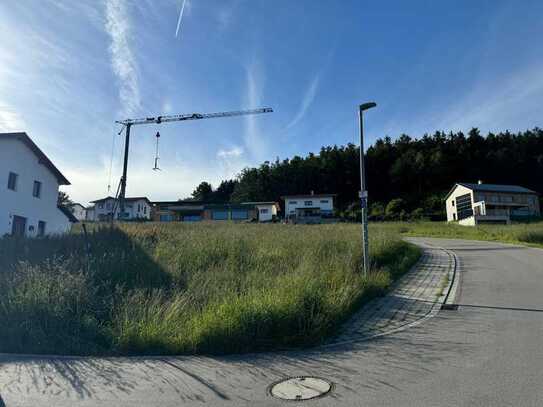 Hanggrundstück mit wunderschöner Aussicht