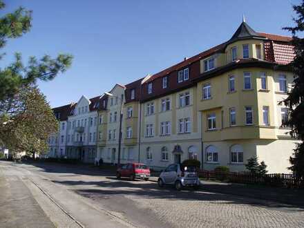2-Raum-Wohnung mit Balkon und Kfz-Stellplatz in Forst