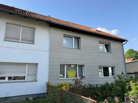 Modernisiertes Reihenmittelhaus in ruhiger Wohnlage - Eigentumsgrundstück - Königslutter am Elm