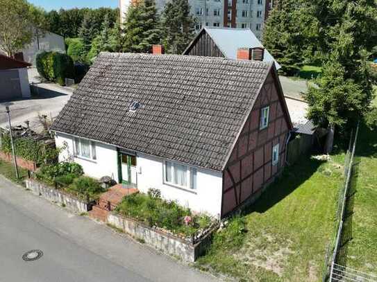 Anwesen in der Mecklenburgischen Seenplatte sucht Handwerker