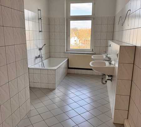 Schöne 3-Raum-Wohnung in Böhlitz-Ehrenberg