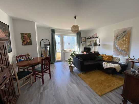 Stilvolle 2-Zimmerwohnung mit EBK und Balkon in Darmstadt