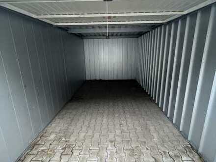 Garage in Köln Nippes auch als Lager nutzbar