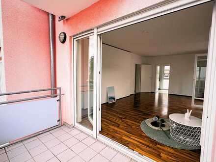 Einziehen und Wohlfühlen! - 3-Zimmer-WHG mit EBK, 3 Balkonen und Stellplatz (Provisionsfrei)