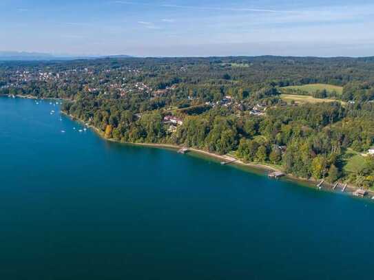 Rarität: Seegrundstück von 13.324 m² und genehmigter Villen-Planung