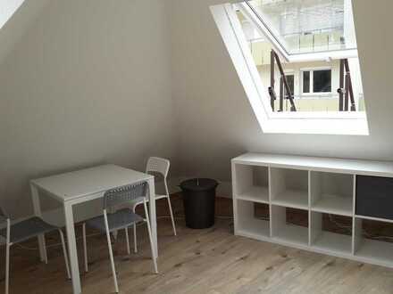 Attraktives Zimmer in 3er-WG