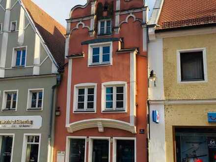 Altstadtjuwel: komplettes Altstadthaus in zentraler Lage als Laden, Büro, Praxis