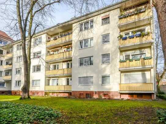 Rheinnähe in Köln-Mülheim * 2022 renovierte 2-Zi.-ETW * 1.OG *Balkon * ca. 51 m² Wohnfl. * Duschbad