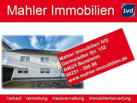 Großzügige 3 ZKB Obergeschosswohnung mit Balkon und Einzelgarage in Bensheim!
