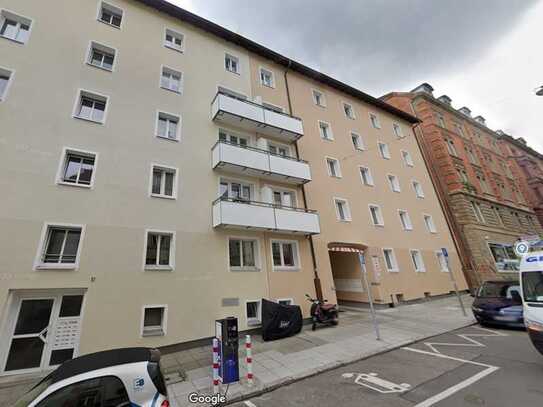 Stilvolle 3-Zimmer-Wohnung mit Parkplatz in Stuttgart WEST