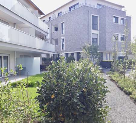 Moderne Single- oder Paarwohnung mit Terrasse ins Grüne