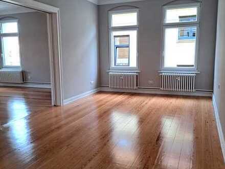 Kapitalanlage , Altbauflair im östlichen Ringgebiet Großzügige 3-Zimmer Eigentumswohnung