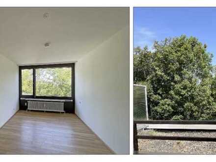 2-Zimmer-Dachgeschosswohnung im schönen Gerlingen-Schillerhöhe