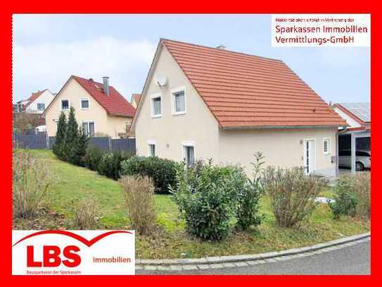 "Zur Miete wohnen" Einfamilienhaus mit sonnigem Garten und Carport in Rieden