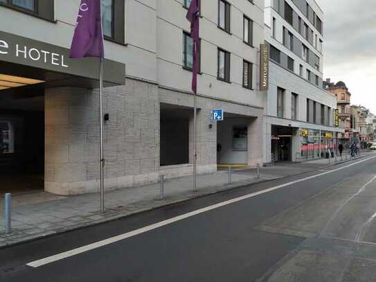 Tiefgaragenstellplätze Wiesbaden Mitte (Mercure Hotel)