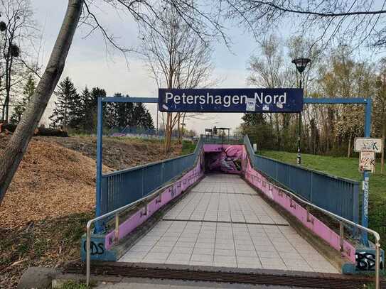 ca. 1600 m² Baugrundstück fußläufig zur S-Bahn Petershagen-Nord