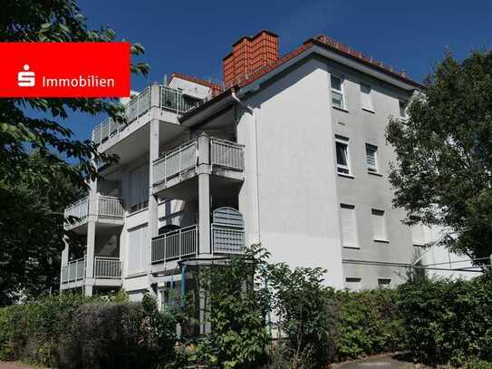 Helle, schicke 2-3-Zimmer - DG-Wohnung mit Galerie, Balkon und 2 Tiefgaragen-Plätzen