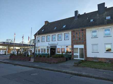 Rheinberg - Mehrfamilienhaus mit 3 Wohnungen und Gaststätte im EG